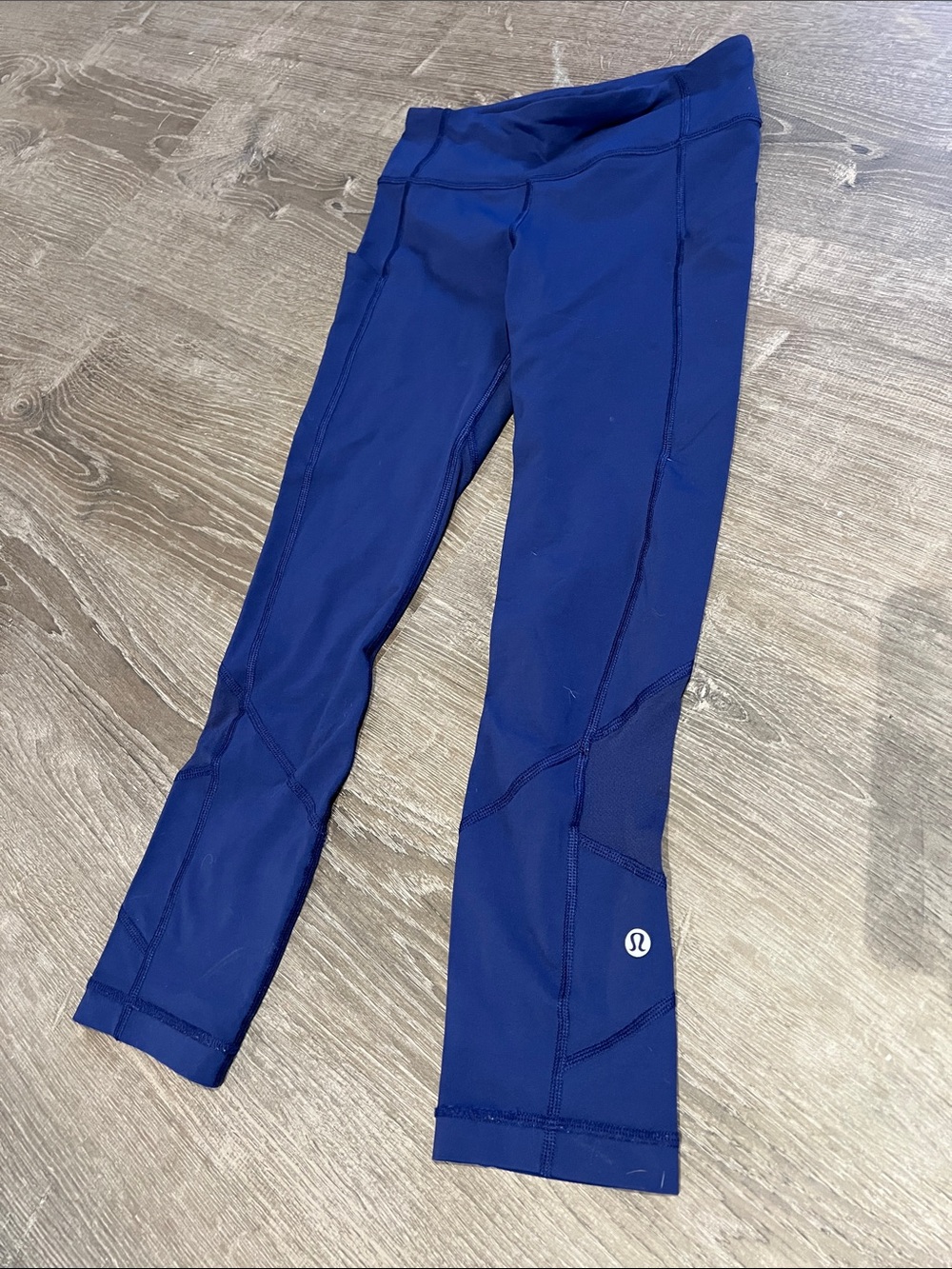 NWOT lululemon athletica Women’s Navy Blue Leggings